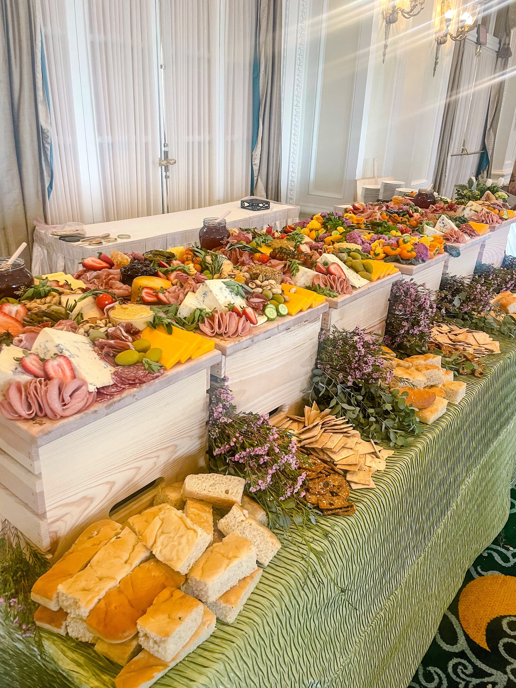 Grazing table in 2023  Wedding snacks, Party food buffet, Catering food  displays